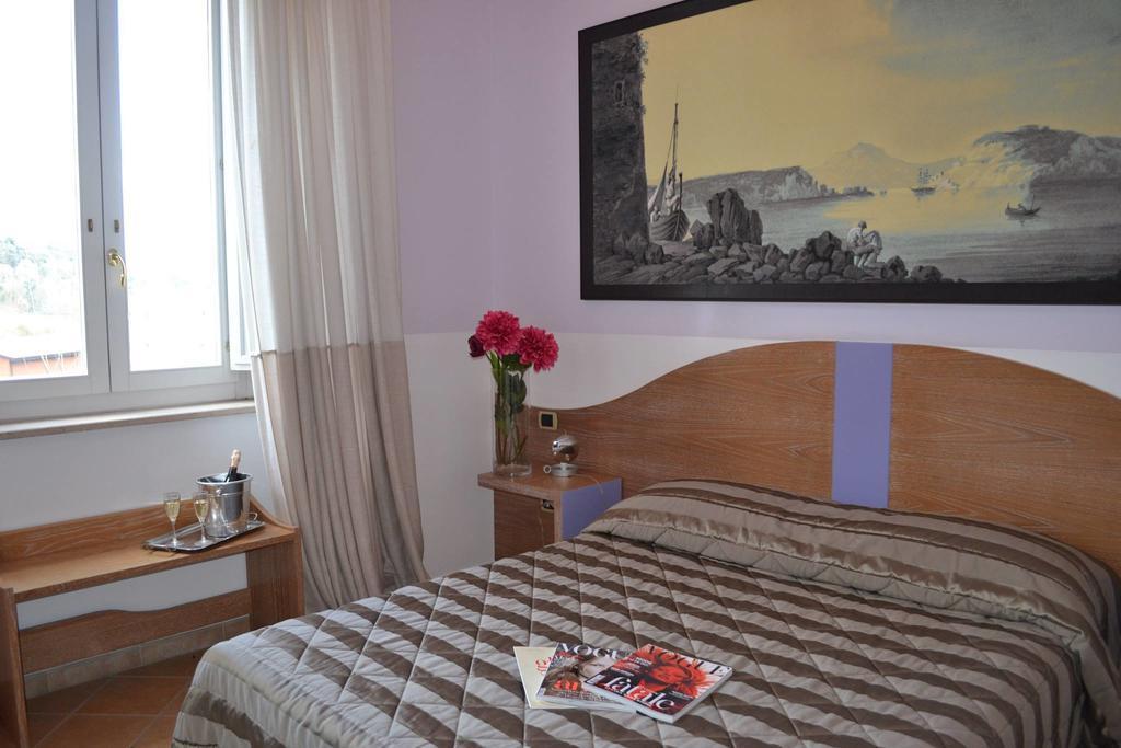 San Leucio Resort Caserta Zimmer foto
